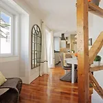 Duke By Interhome Lisboa